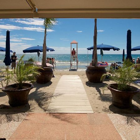 Grand Hotel Mediterranee Αλάσιο Εξωτερικό φωτογραφία