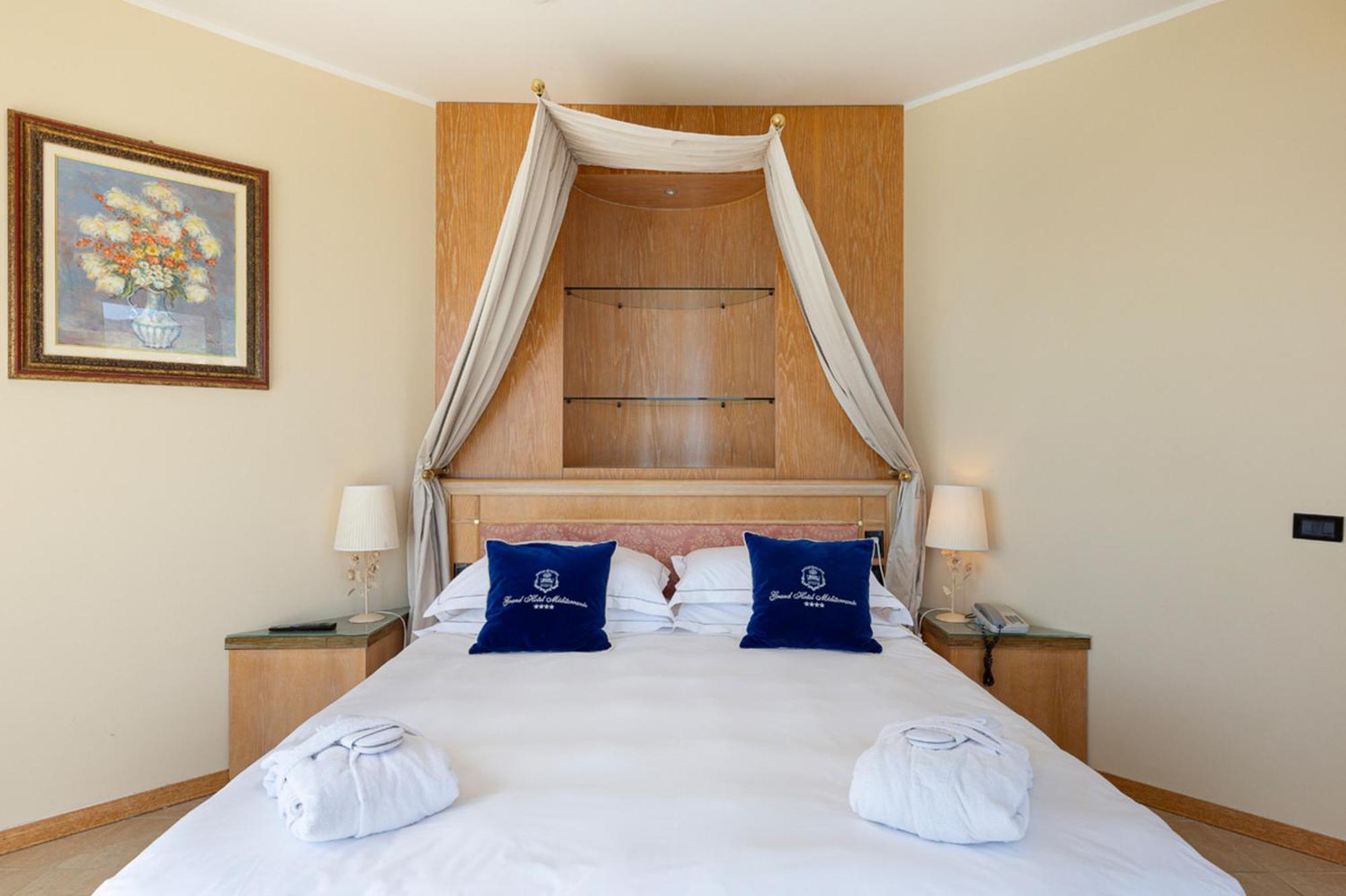 Grand Hotel Mediterranee Αλάσιο Εξωτερικό φωτογραφία