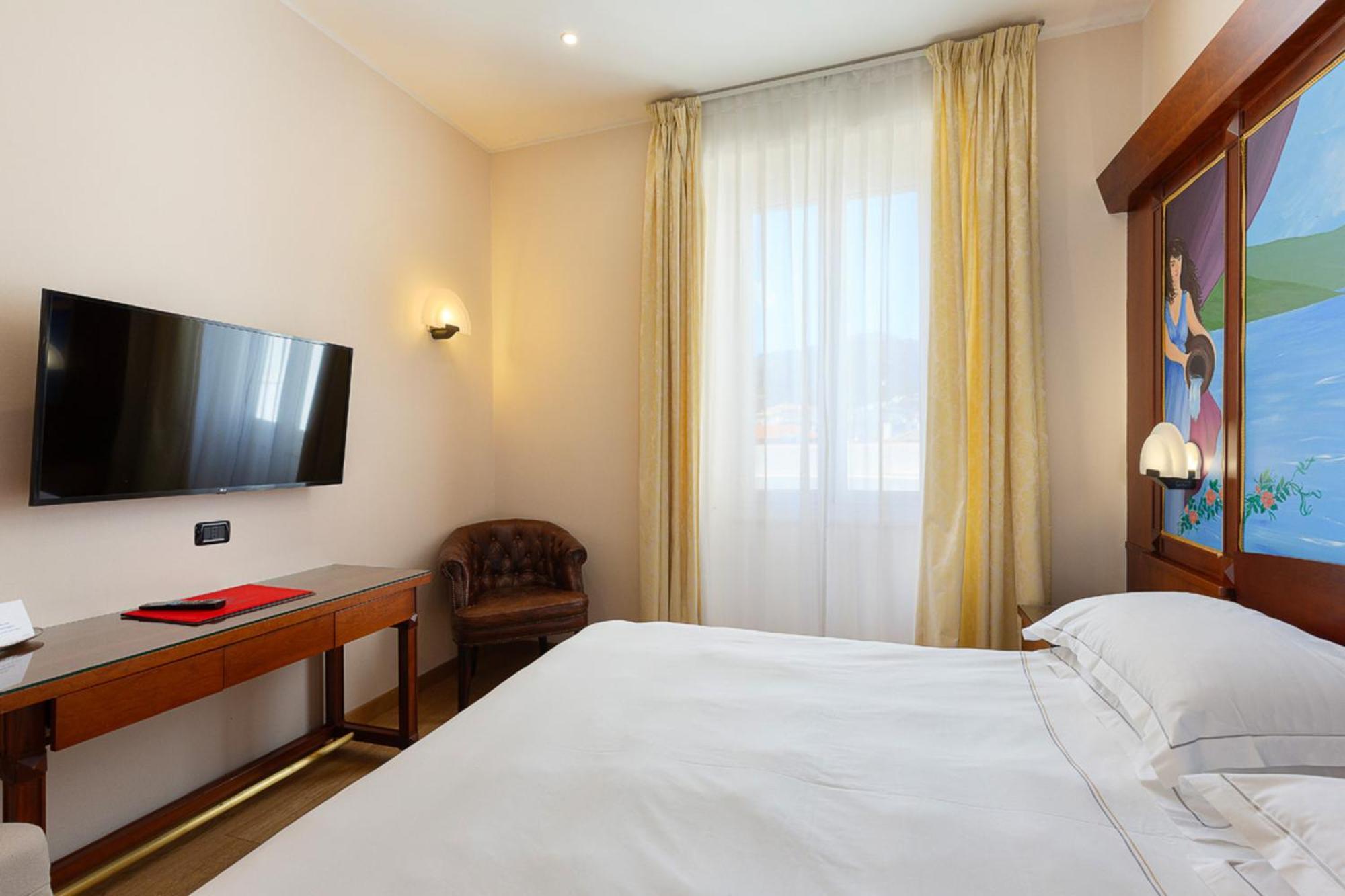 Grand Hotel Mediterranee Αλάσιο Εξωτερικό φωτογραφία