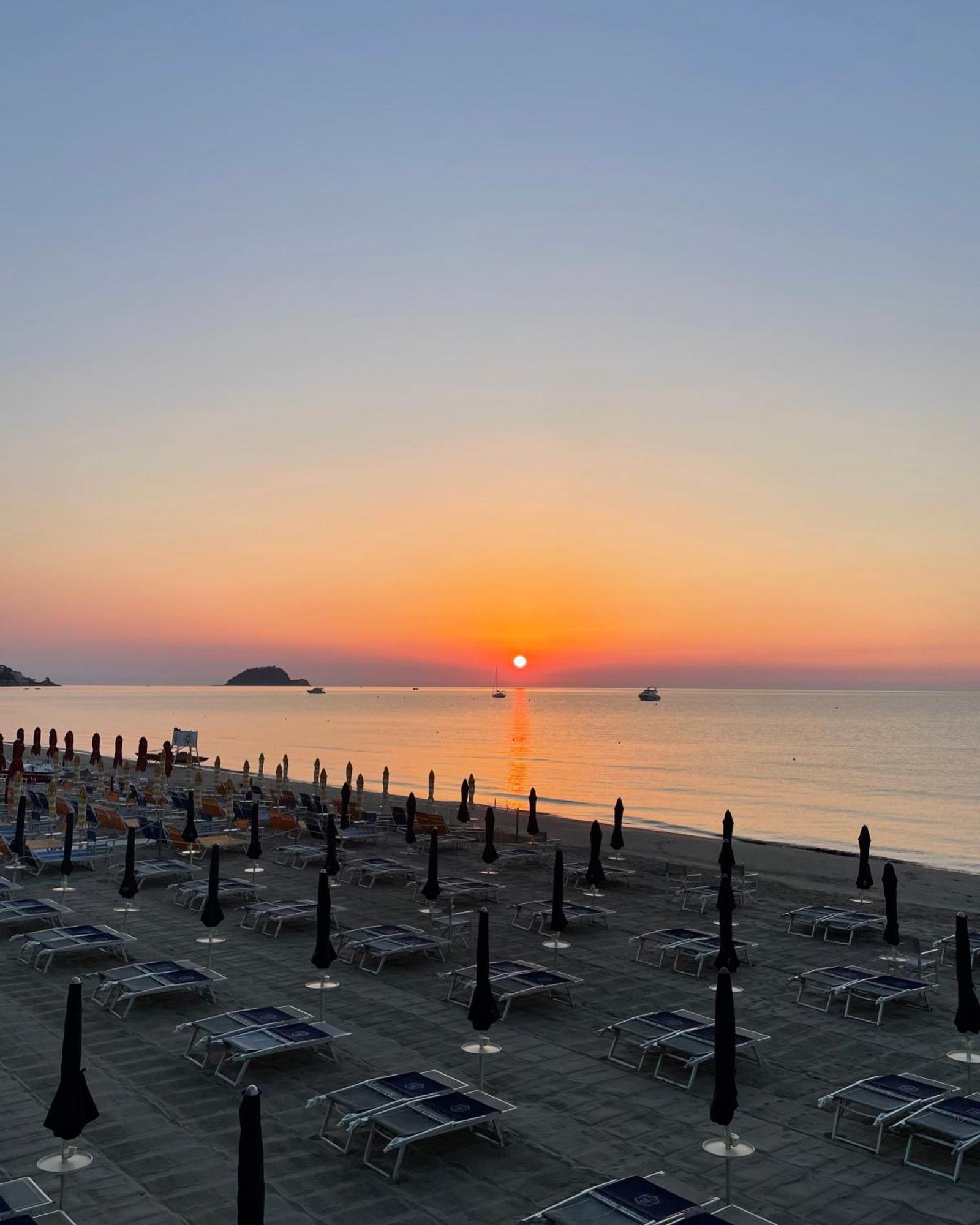Grand Hotel Mediterranee Αλάσιο Εξωτερικό φωτογραφία
